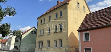 Kleines Mehrfamilienhaus in Riesa für 470 EUR/m²