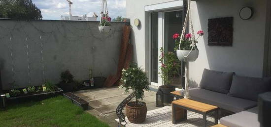 Provisionsfrei - 42m2 mit großer Terrasse und Garten, Kagraner Platz (U1)