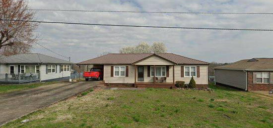 119 Buena Vista Ave, Sweetwater, TN 37874