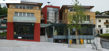 MEI DAHOAM! 2-Zimmer Dachgeschosswohnung in Pfarrwerfen mit Balkon und Tiefgaragenplatz zu vermieten!