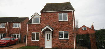 3 bed detached house for sale