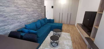 ROANDY-Apartament modern, prima inchiriere- Mrs Albert