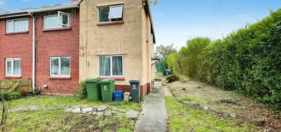 3 bed semi-detached house for sale