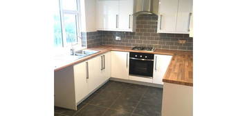 3 bed terraced house to rent