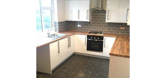 3 bed terraced house to rent