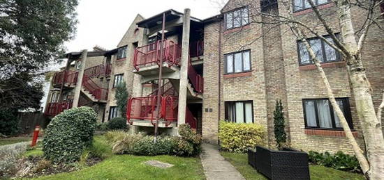 1 bedroom ground floor flat