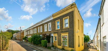 2 bed end terrace house for sale