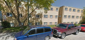 21 Morrow Ave #A024, Winnipeg, MB R2M 1A5