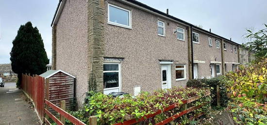 End terrace house to rent in Weston Park View, Otley LS21