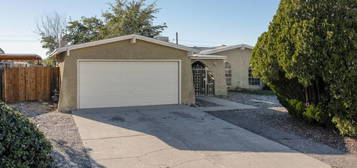 7525 Gill St NE, Albuquerque, NM 87109