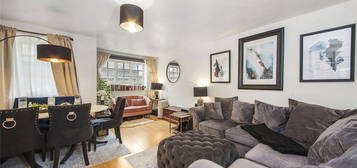 Flat for sale in Edith Cavell Way, Shooters Hill SE18