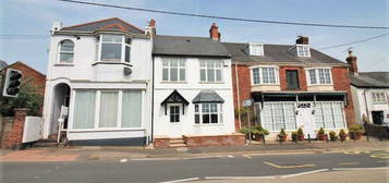 Flat to rent in Pharm House, Church Street, Sidford, Sidmouth EX10