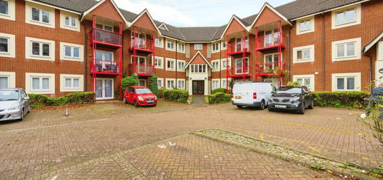 Flat for sale in Union Street, Bedford, Bedfordshire MK40