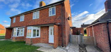 4 bed semi-detached house to rent