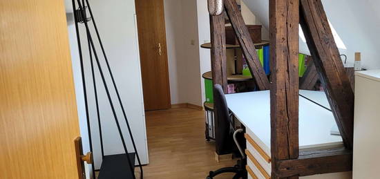 Schöne 2-Zimmer-Wohnung mit Einbauküche in 08056, Zwickau