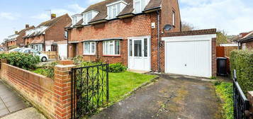 3 bedroom semi-detached house