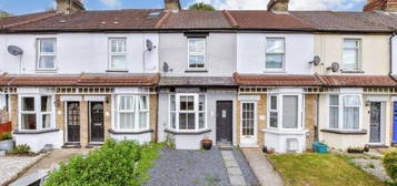 2 bedroom terraced house