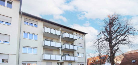 Sofort bezugsfrei! Schöne 3-Zimmerwohnung mit Balkon