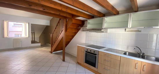 Duplex  à louer, 2 pièces, 1 chambre, – m²