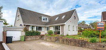 4 bed detached house for sale