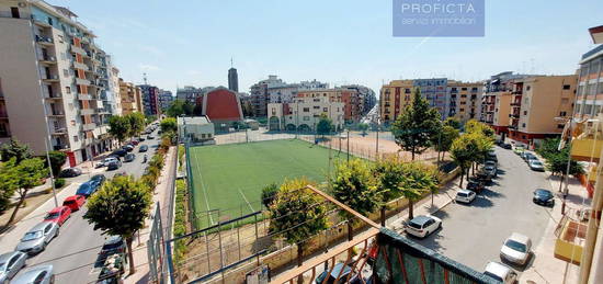 Quadrilocale in vendita in via Calabria