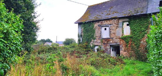 COTES D'ARMOR.  Maison En Pierre à Rénover Avec Jardin. Terrain Supplémentaire Non Attenant. .