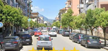 Appartamento all'asta viale Mellusi, Benevento