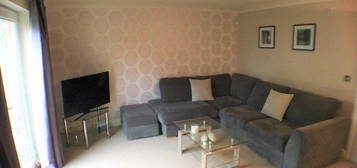 2 bed flat to rent