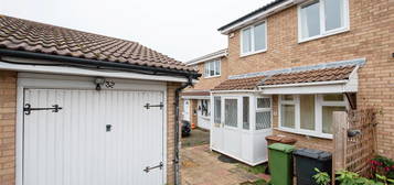 Semi-detached house to rent in Medway Drive, Wellingborough NN8