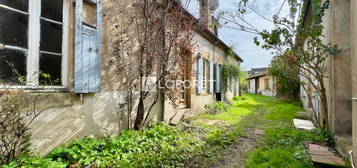 Ensemble immobilier à MOULINS