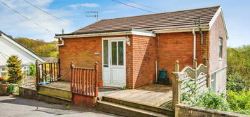 2 bedroom detached house for sale