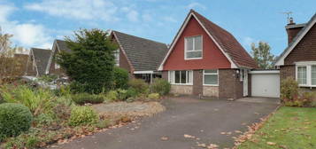 3 bed detached bungalow for sale