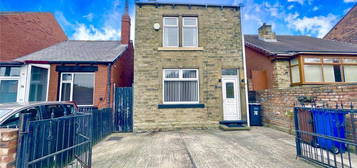 3 bedroom detached house to rent