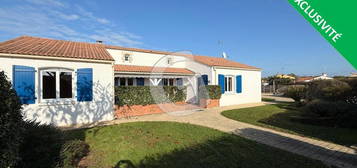 MAISON 5 PIECES 137 m2 A VENDRE LONGEVILLE SUR MER