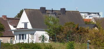 2-Familienhaus, Terrasse, Doppelgarage