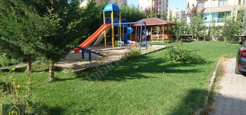 BATIKENT'DE 4+1+KİLER+KAPALI GARAJ.. 170 M2.. KİRALIK