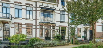 Burgemeester Weertsstraat 65