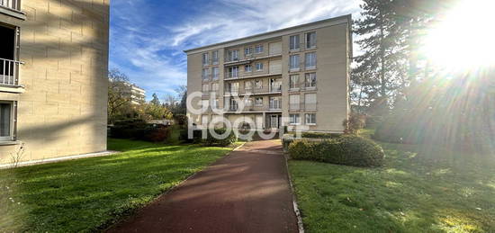 A VENDRE Appartement F4 à COMPIEGNE