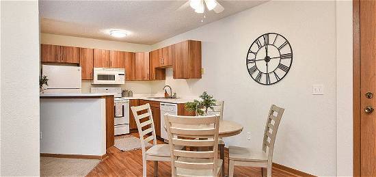 Westwind Apartments, Minneapolis, MN 55426