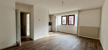 Appartement  à vendre, 3 pièces, 2 chambres, 76 m²