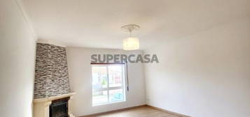 Apartamento T2 para arrendamento