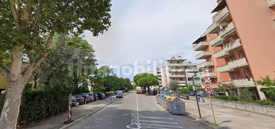 Trilocale ottimo stato, su più livelli, Lido Adriano - Lido di Dante, Ravenna