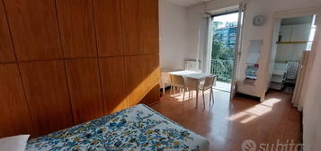 Monovano in P.ta Vittoria a 750 euro - balcone