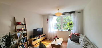 Flat to rent in Ferndale Road, London SW9