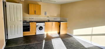 2 bed flat to rent