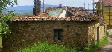 Rustico, da ristrutturare, 83 m², Agazzi, Arezzo