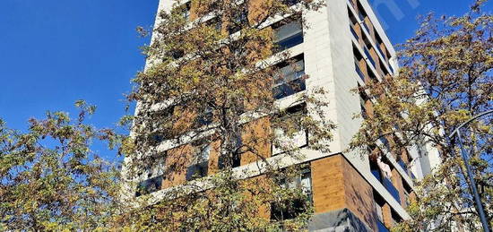 Feneryolu Mah. Kuyubaşında Üniversite karşısı 2+1 Net 85m2 Daire