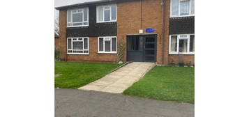 Flat to rent in Duffy Place, Rugby CV21