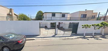 VENTA DE CASA EN BAJA CALIFORNIA TIJUANA OTAY CONSTITUYENTES ALFONSO GRAVIOTE 3