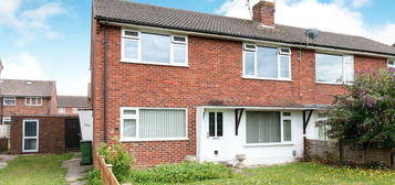 Maisonette for sale in Cranbourne Lane, Basingstoke, Hampshire RG21